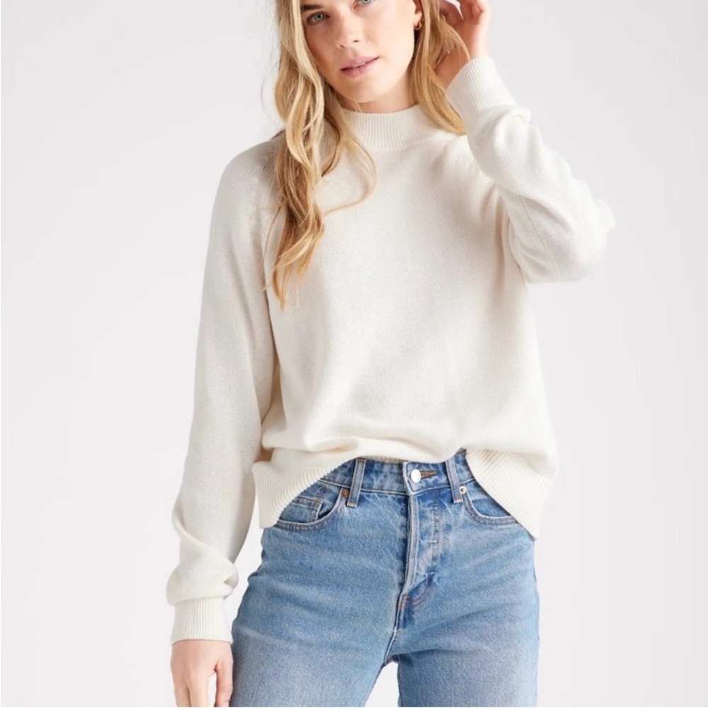 Quince 100% Organic Cotton Mock Neck Sweater Size Medium Color Ivory
